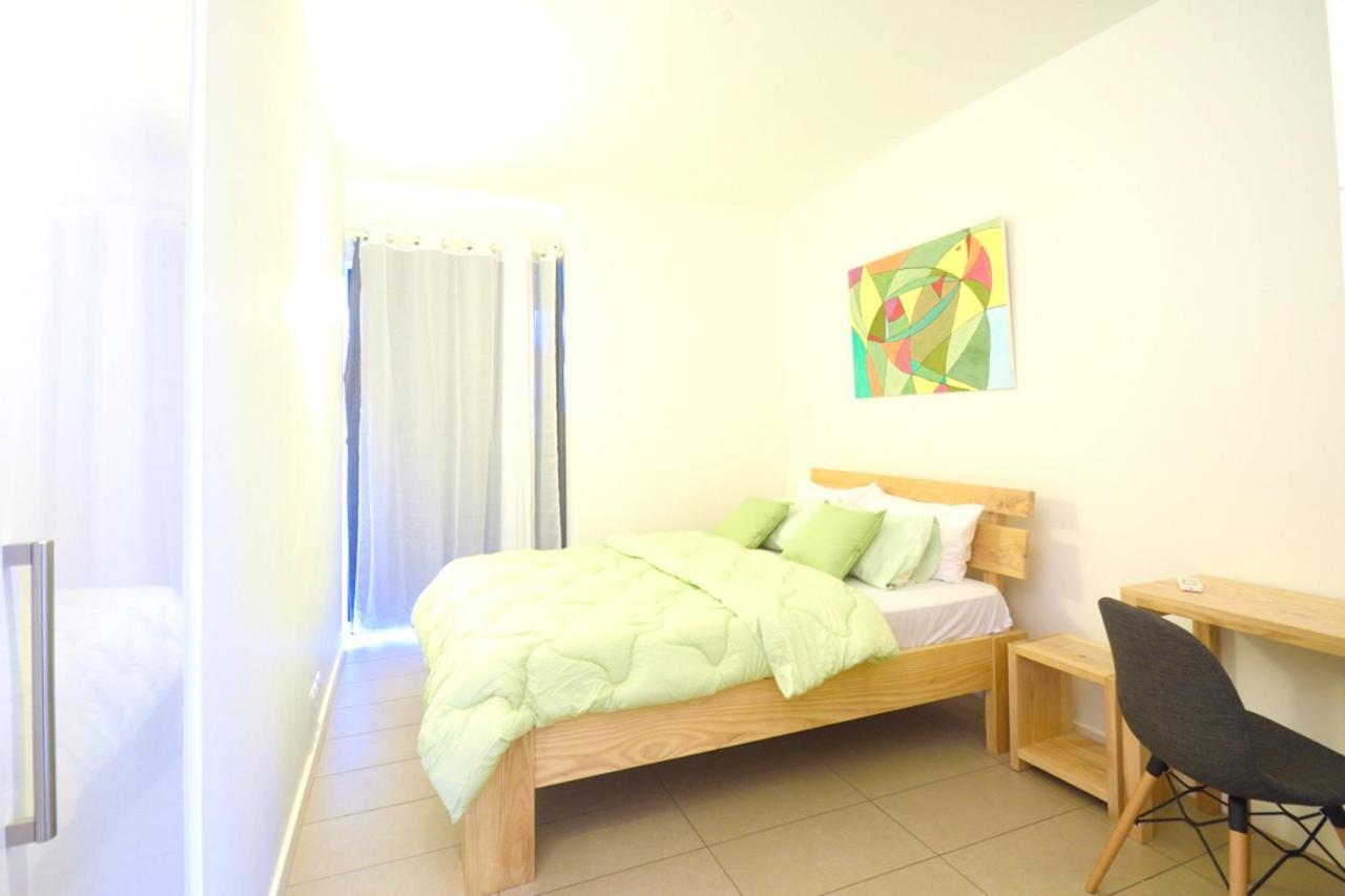 Apartment With 3 Bedrooms In Roches Noires, With Wonderful Sea View, Shared Pool, Terrace Rivière du Rempart 외부 사진
