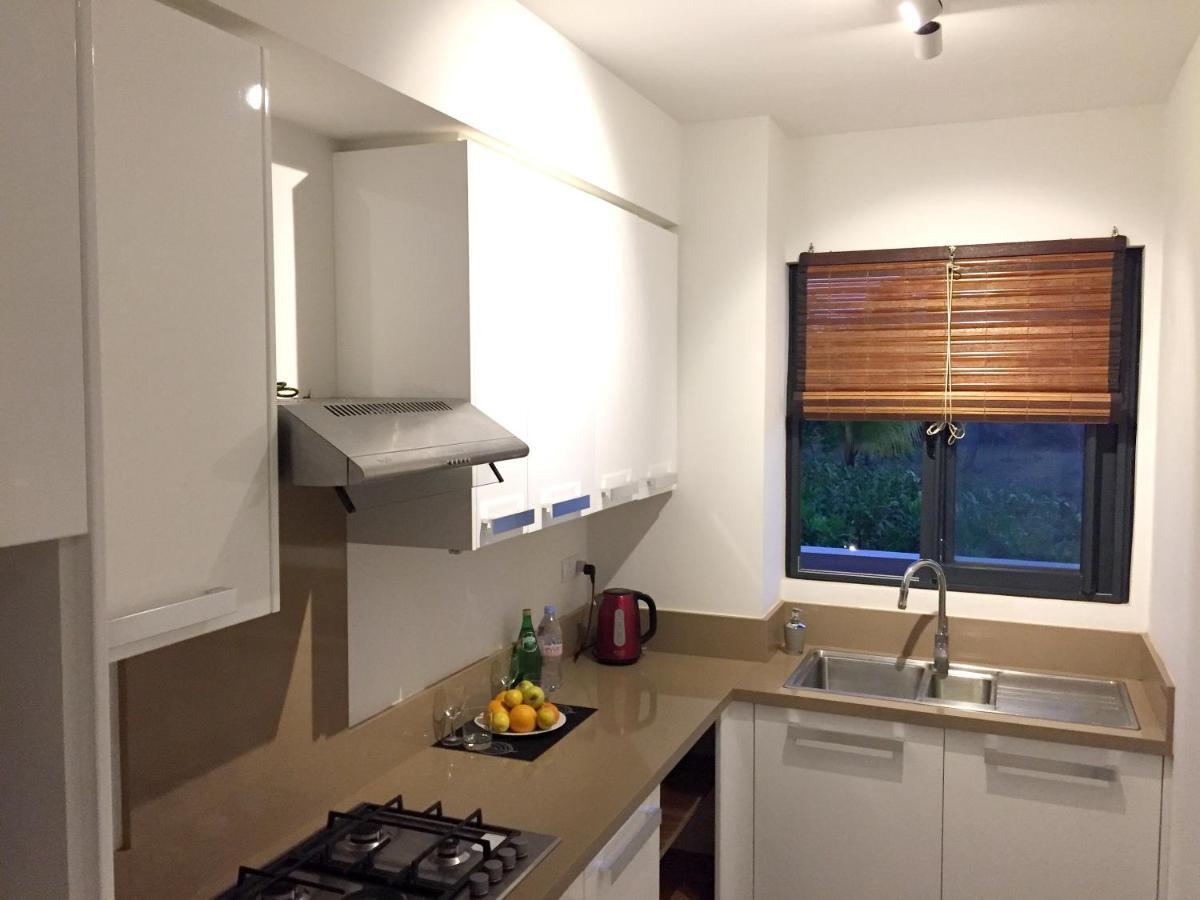 Apartment With 3 Bedrooms In Roches Noires, With Wonderful Sea View, Shared Pool, Terrace Rivière du Rempart 외부 사진