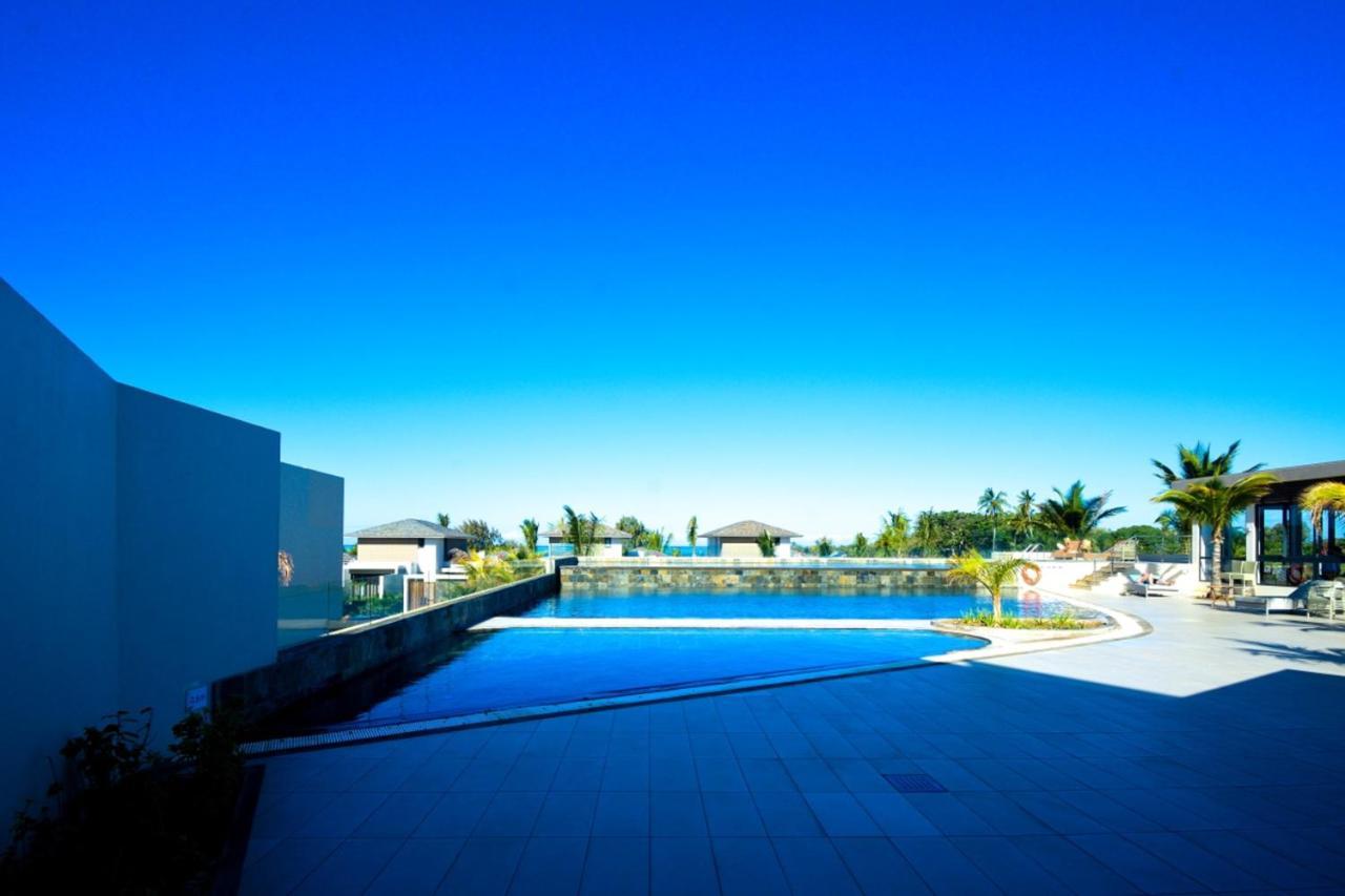 Apartment With 3 Bedrooms In Roches Noires, With Wonderful Sea View, Shared Pool, Terrace Rivière du Rempart 외부 사진